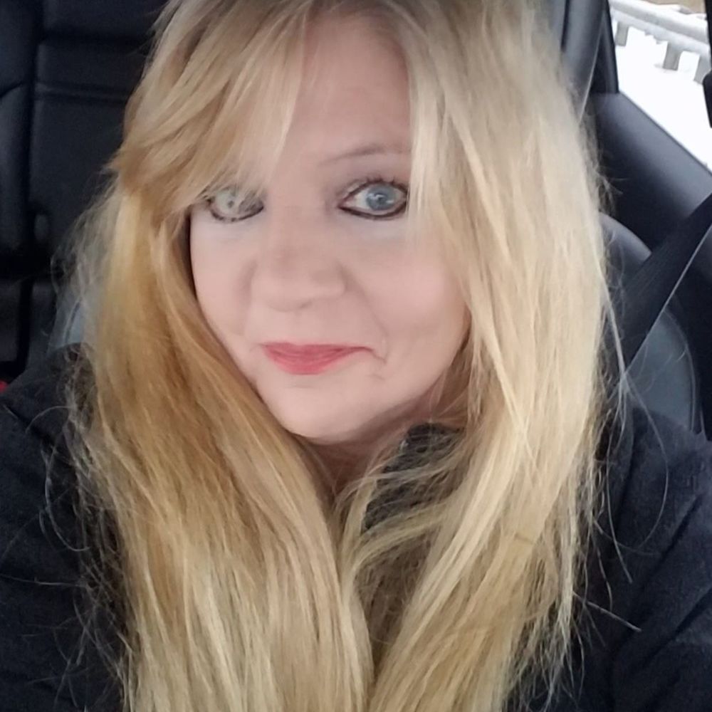 Meet your Posher, Wendy